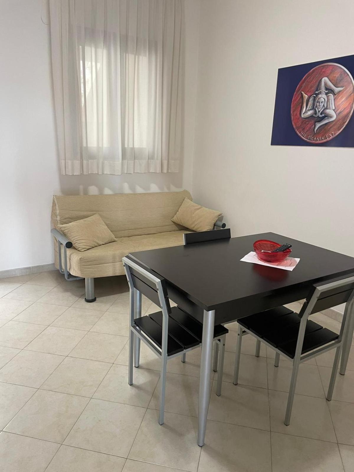 Casa Vacanze Tridente Trapani Exterior foto
