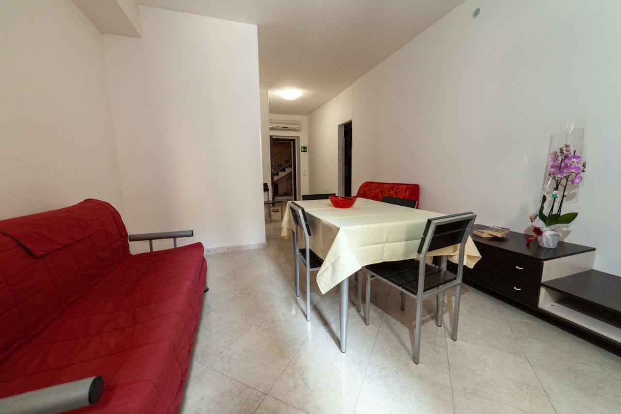 Casa Vacanze Tridente Trapani Exterior foto