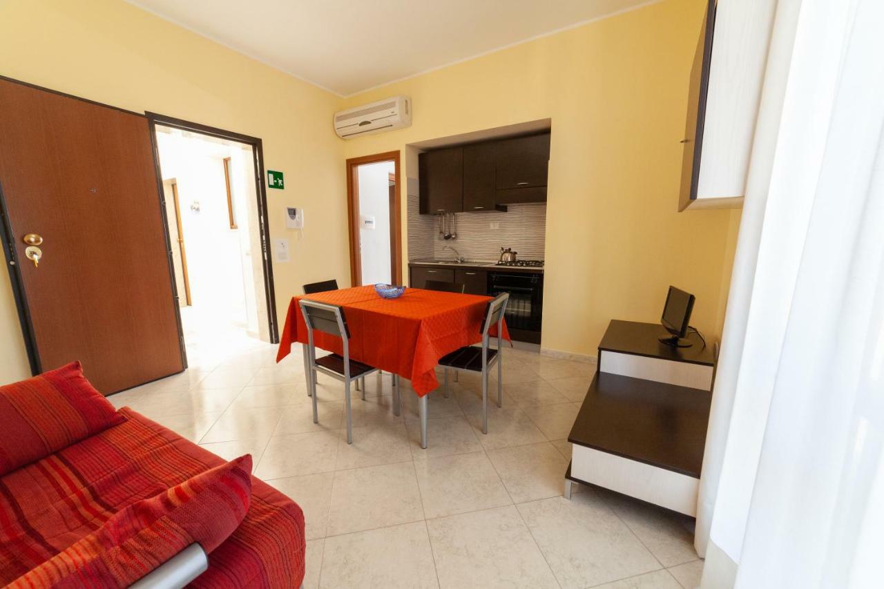 Casa Vacanze Tridente Trapani Exterior foto